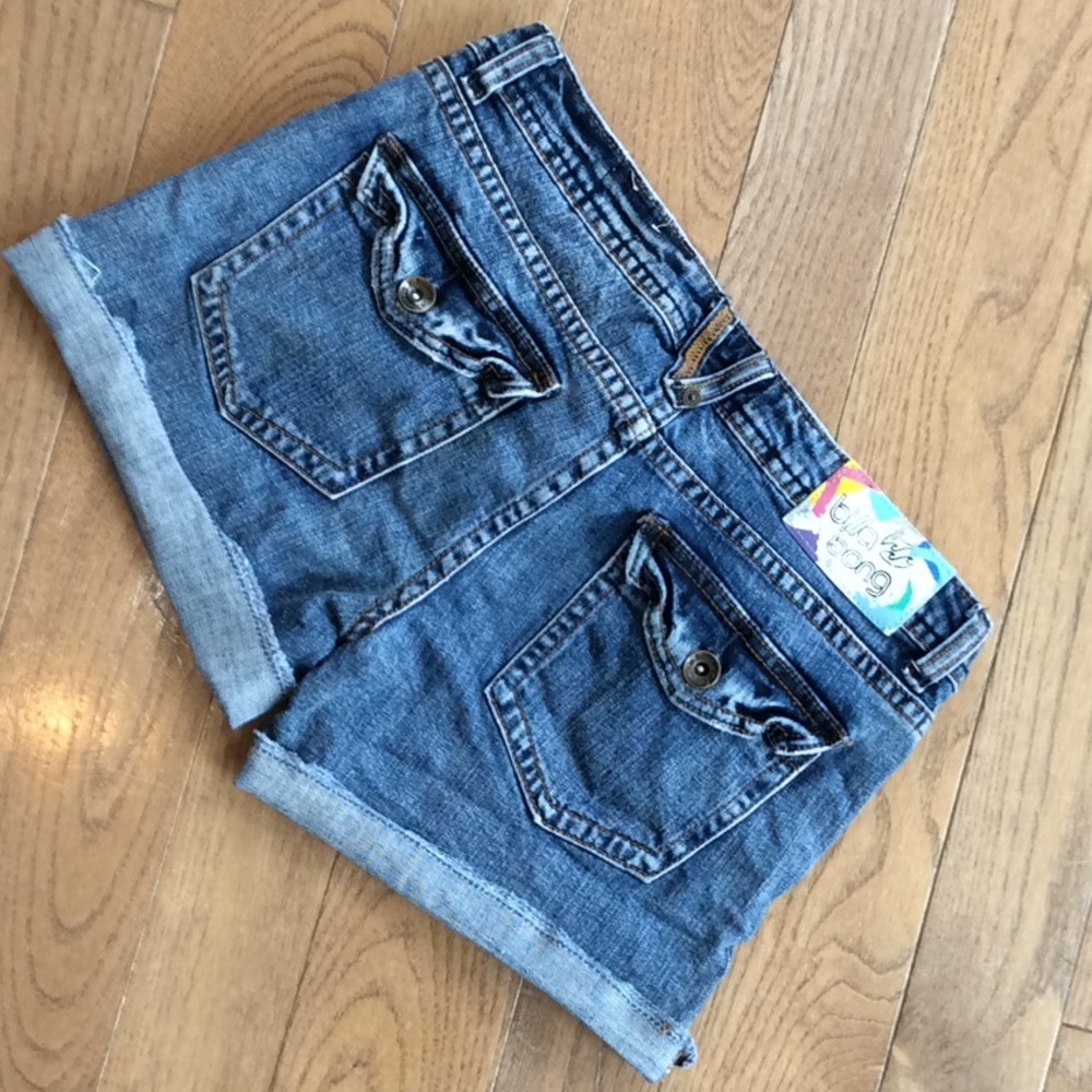 NWOT Billabong Shorts - Picture 1 of 7